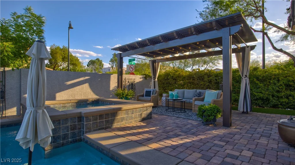 1869 Bronze Patina, Henderson, NV 89044