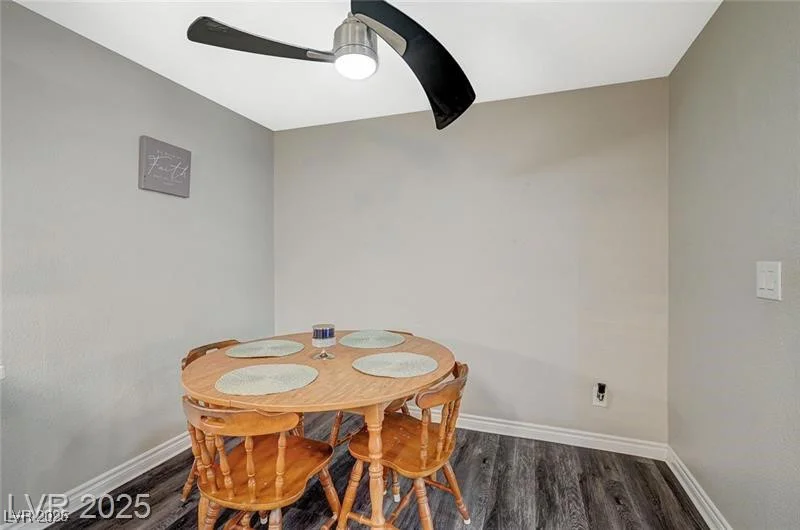 2451 Rainbow, Las Vegas, NV 89108