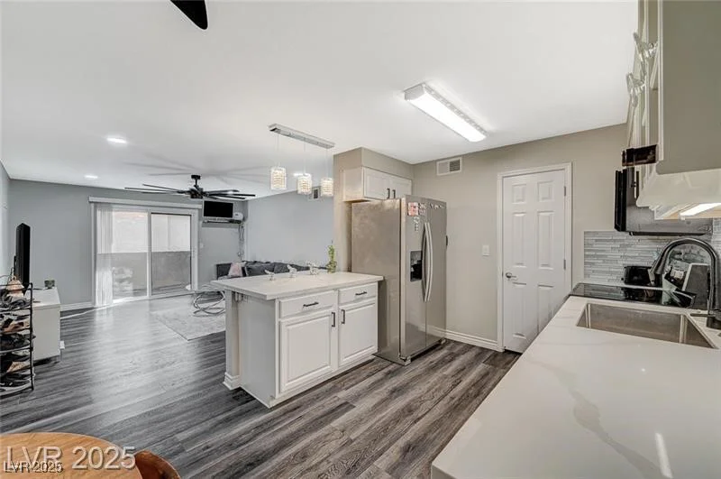 2451 Rainbow, Las Vegas, NV 89108