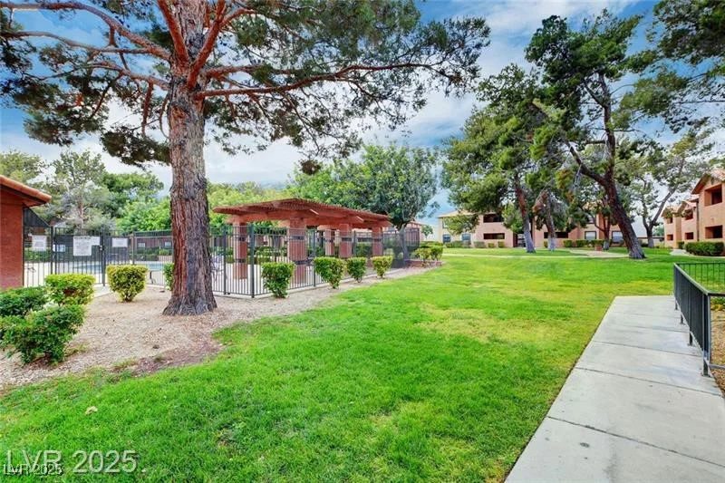2451 Rainbow, Las Vegas, NV 89108