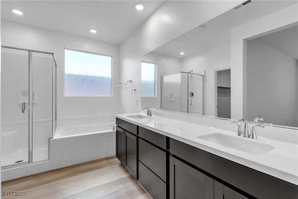 9570 Thistle Creek, Las Vegas, NV 89178