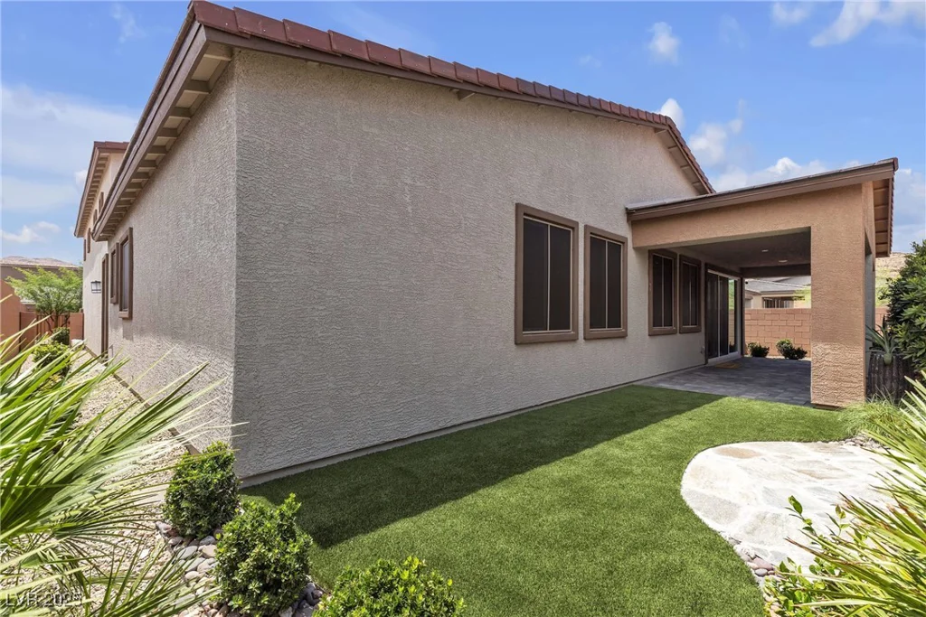 9570 Thistle Creek, Las Vegas, NV 89178