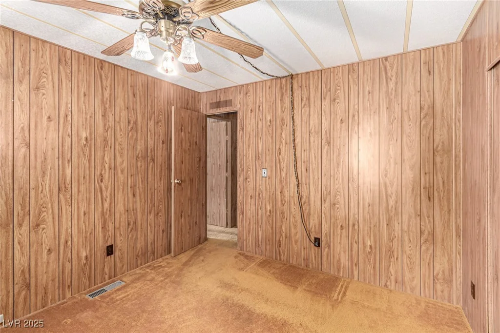 230 Copper Flats, Pahrump, NV 89048
