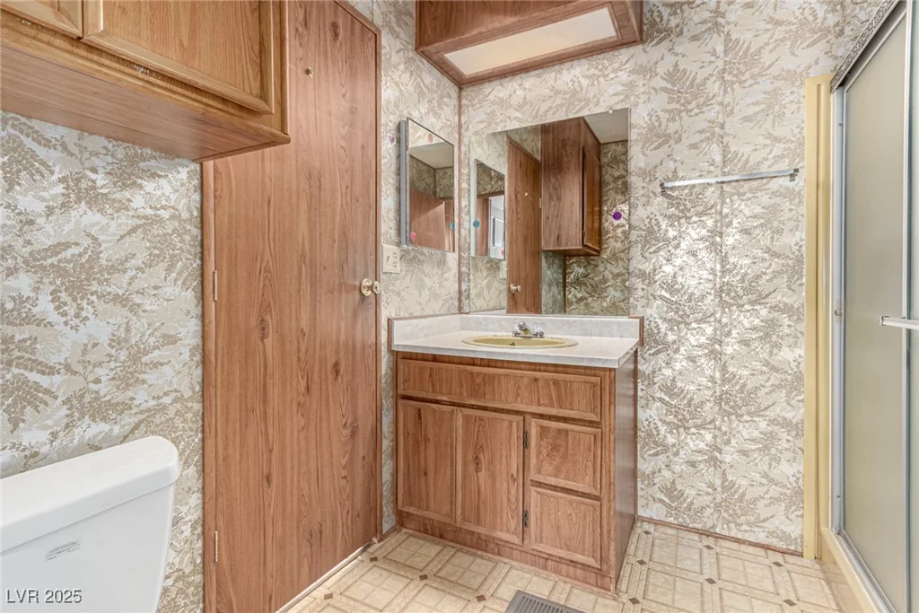 230 Copper Flats, Pahrump, NV 89048