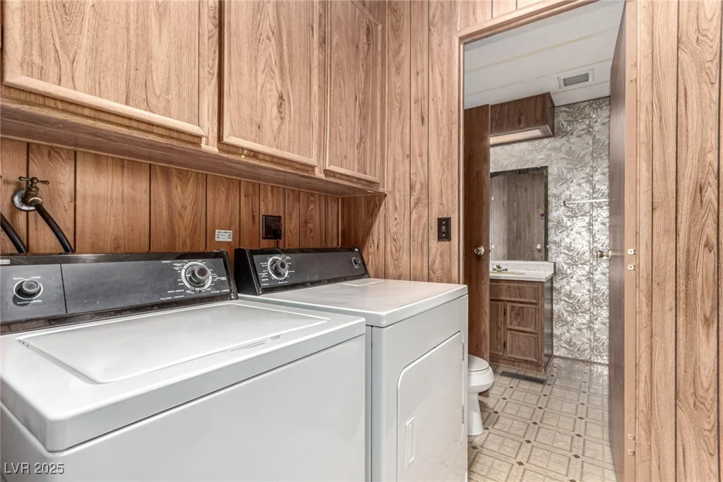 230 Copper Flats, Pahrump, NV 89048