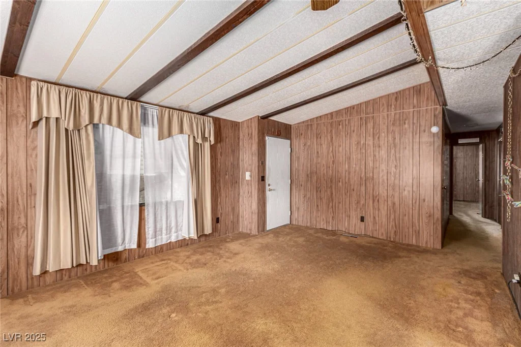 230 Copper Flats, Pahrump, NV 89048