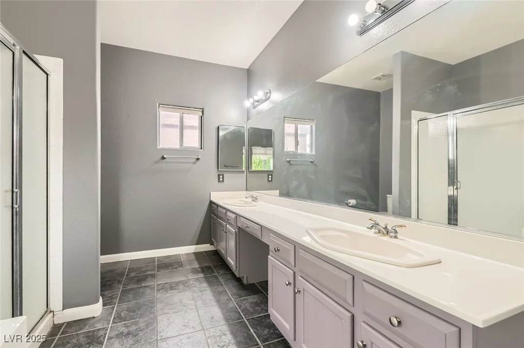 7267 Mesa Vista, Las Vegas, NV 89113