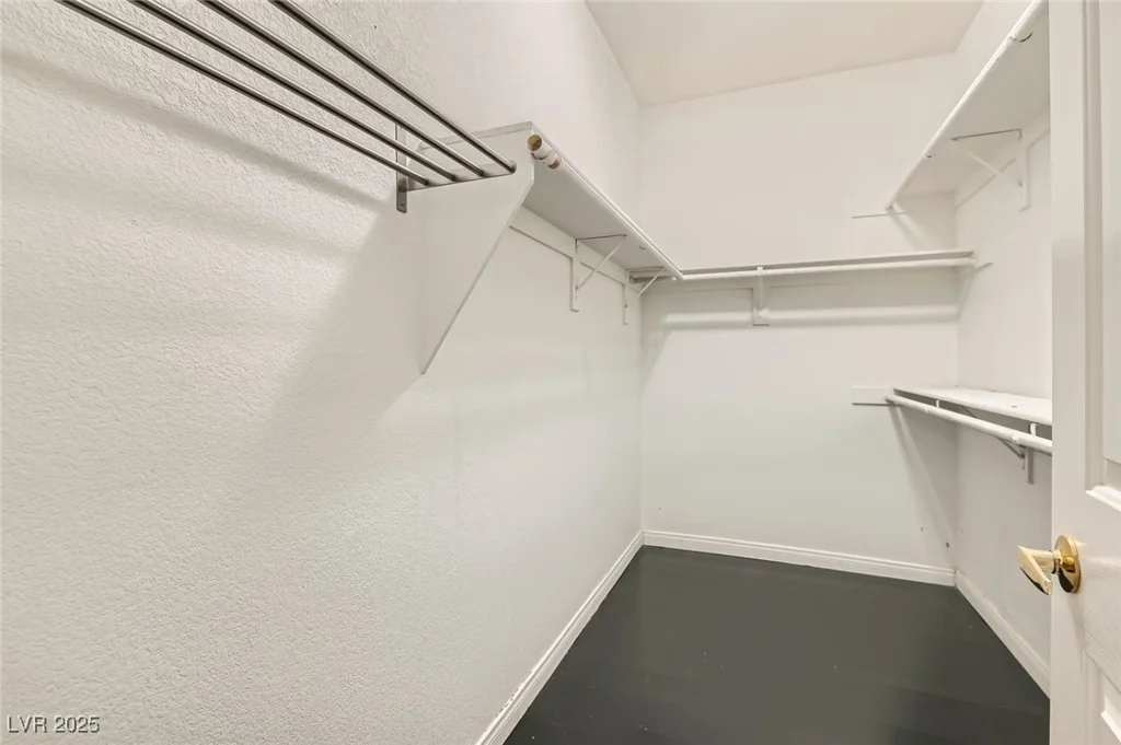 7267 Mesa Vista, Las Vegas, NV 89113