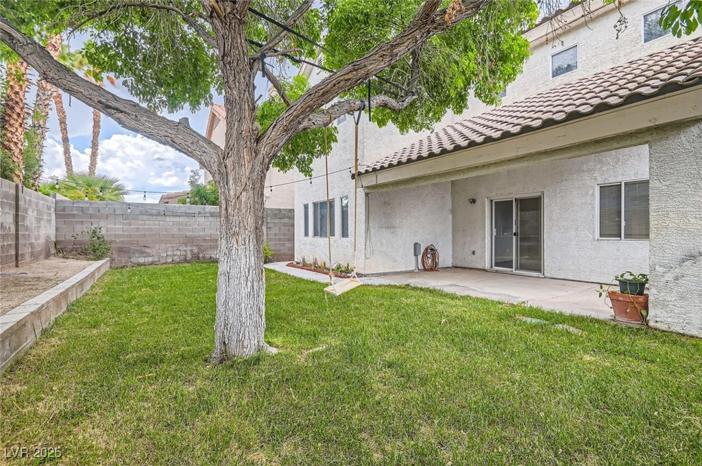 7267 Mesa Vista, Las Vegas, NV 89113