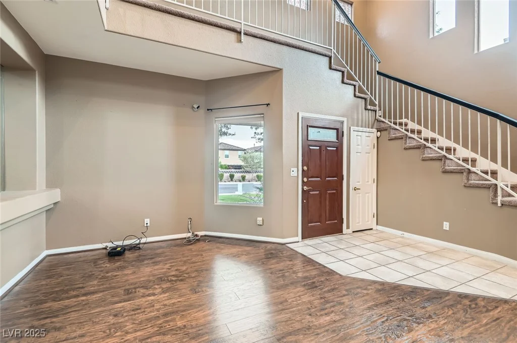 7267 Mesa Vista, Las Vegas, NV 89113