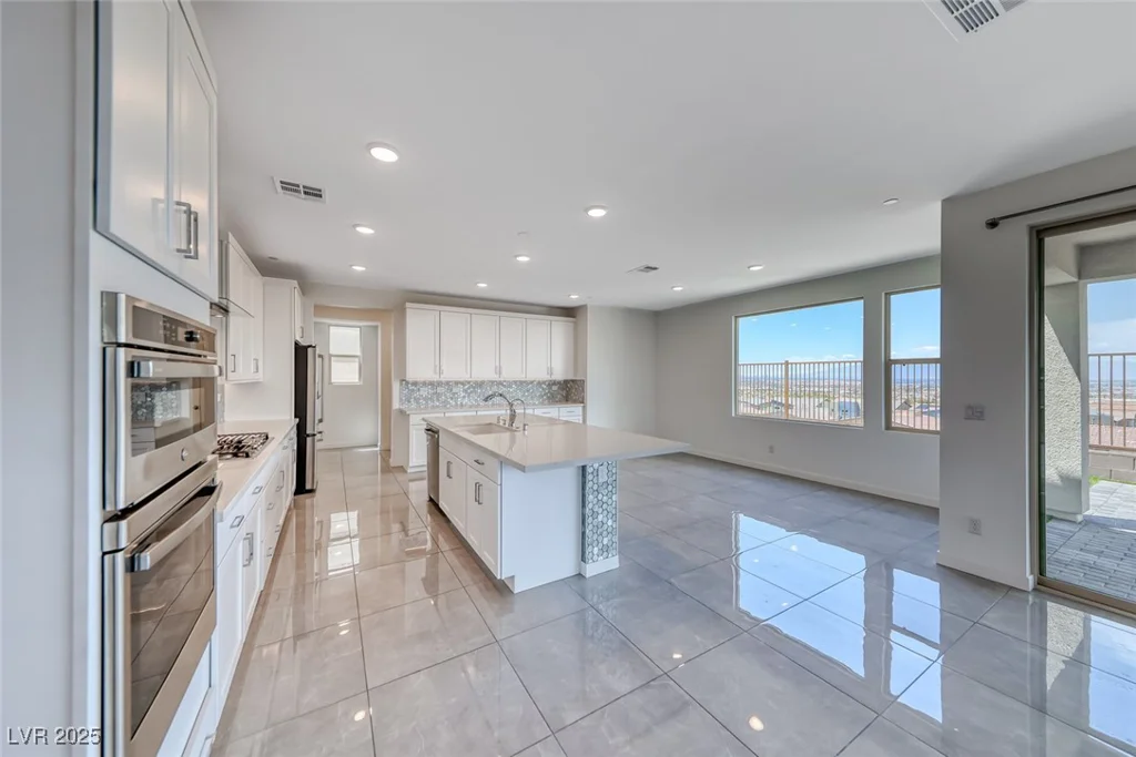 1038 Delbrook, Henderson, NV 89012