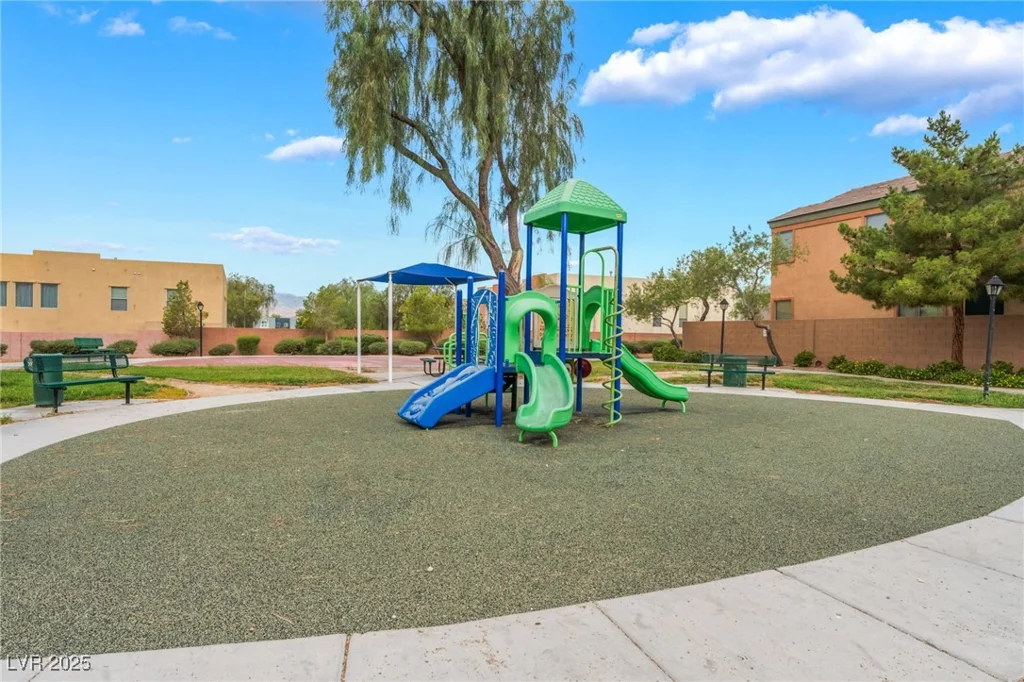 28 Yellow Flame, North Las Vegas, NV 89084