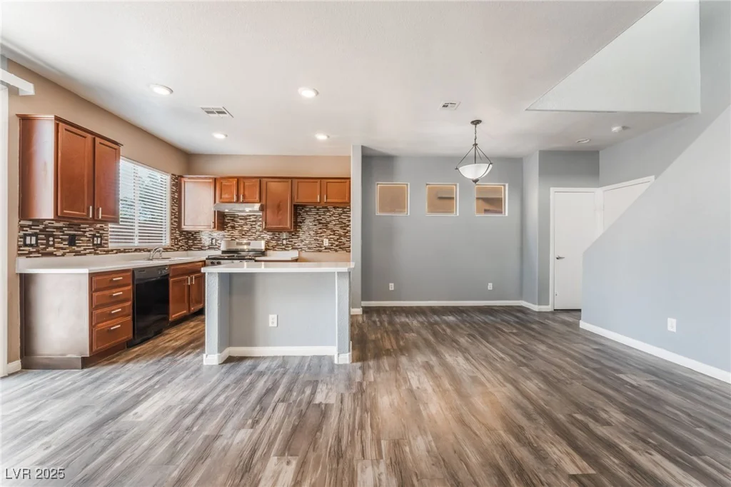 28 Yellow Flame, North Las Vegas, NV 89084