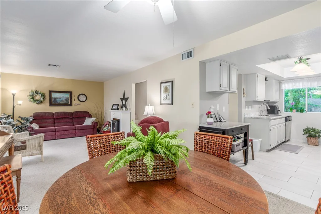 768 Lawrence, Henderson, NV 89015