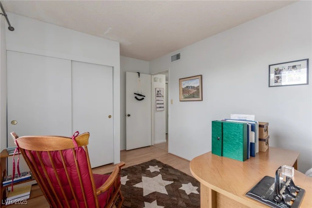 768 Lawrence, Henderson, NV 89015