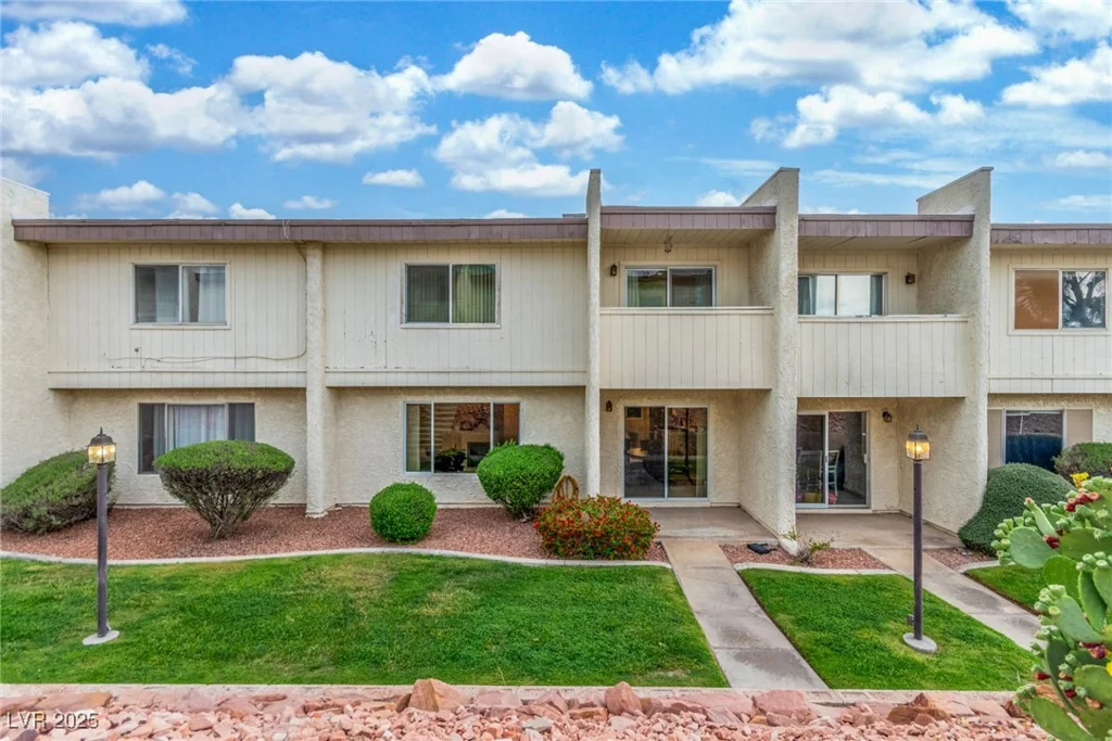768 Lawrence, Henderson, NV 89015