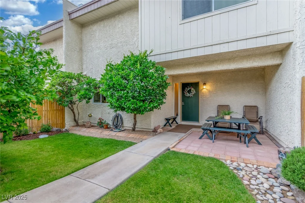 768 Lawrence, Henderson, NV 89015