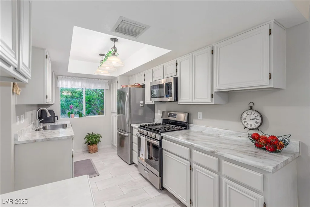 768 Lawrence, Henderson, NV 89015