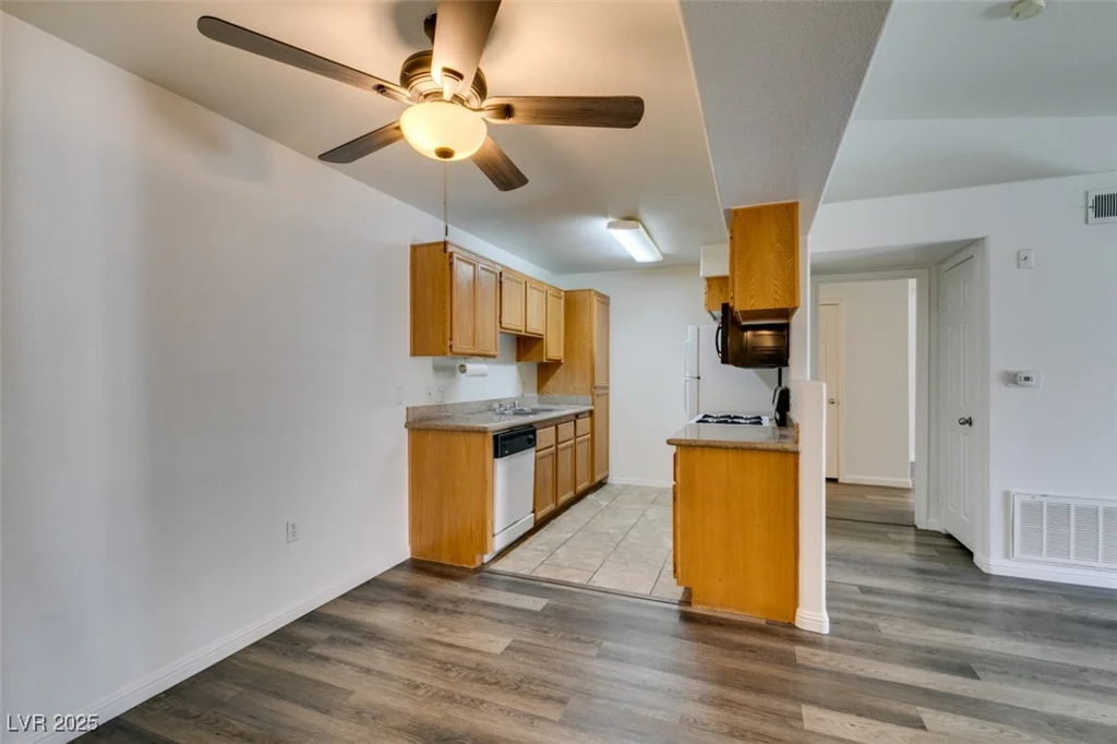 3318 Decatur, Las Vegas, NV 89130