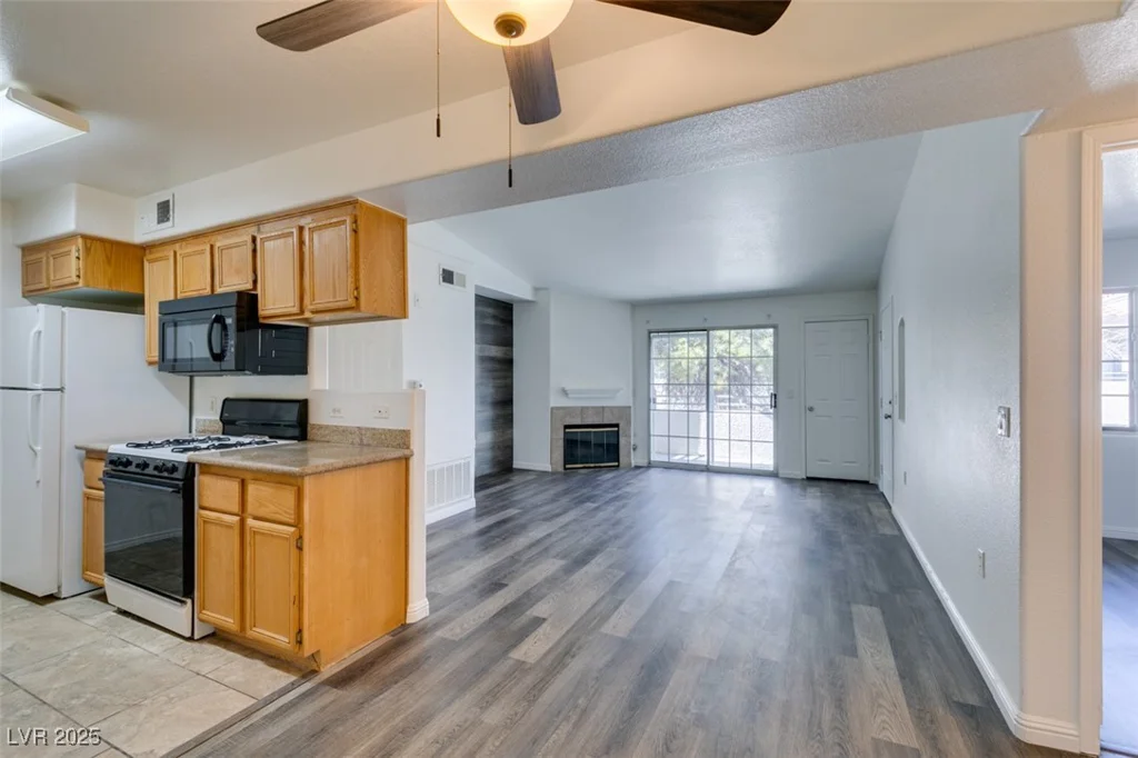 3318 Decatur, Las Vegas, NV 89130