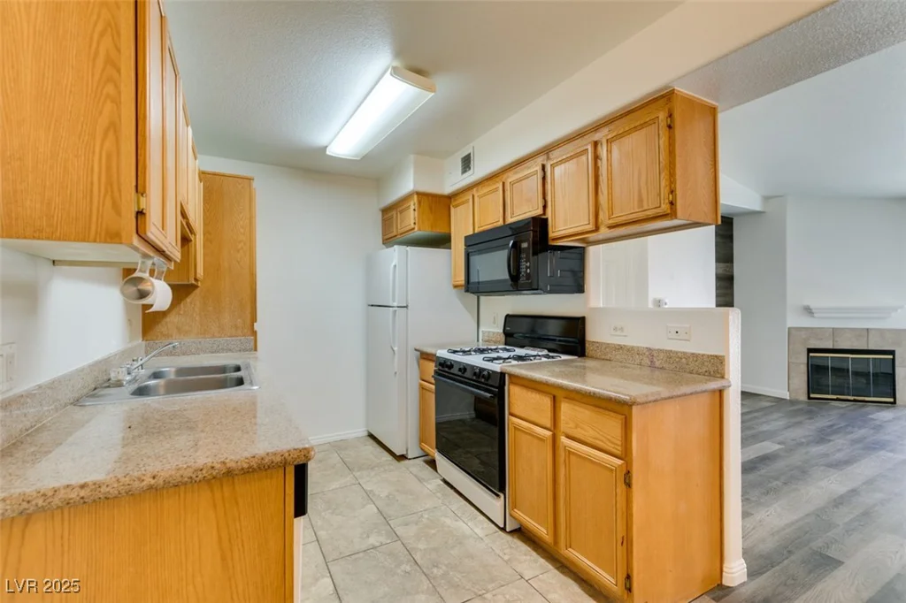 3318 Decatur, Las Vegas, NV 89130