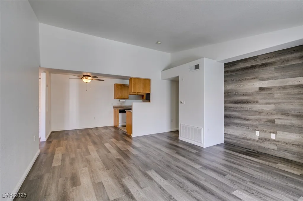 3318 Decatur, Las Vegas, NV 89130