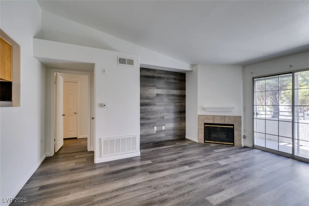 3318 Decatur, Las Vegas, NV 89130