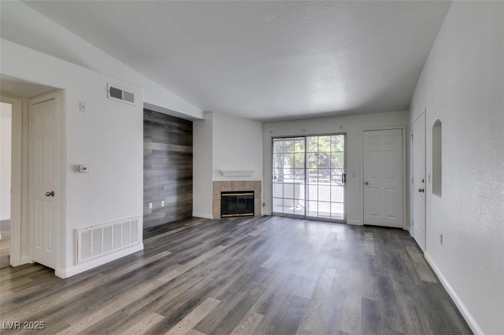 3318 Decatur, Las Vegas, NV 89130
