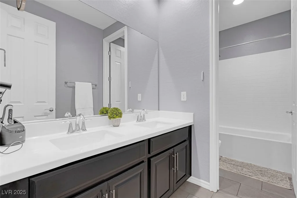 9654 Starfish Reef, Las Vegas, NV 89178