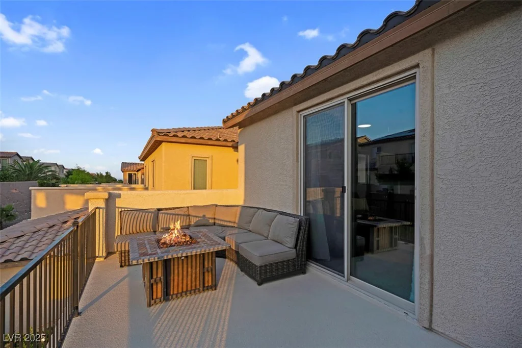 9654 Starfish Reef, Las Vegas, NV 89178