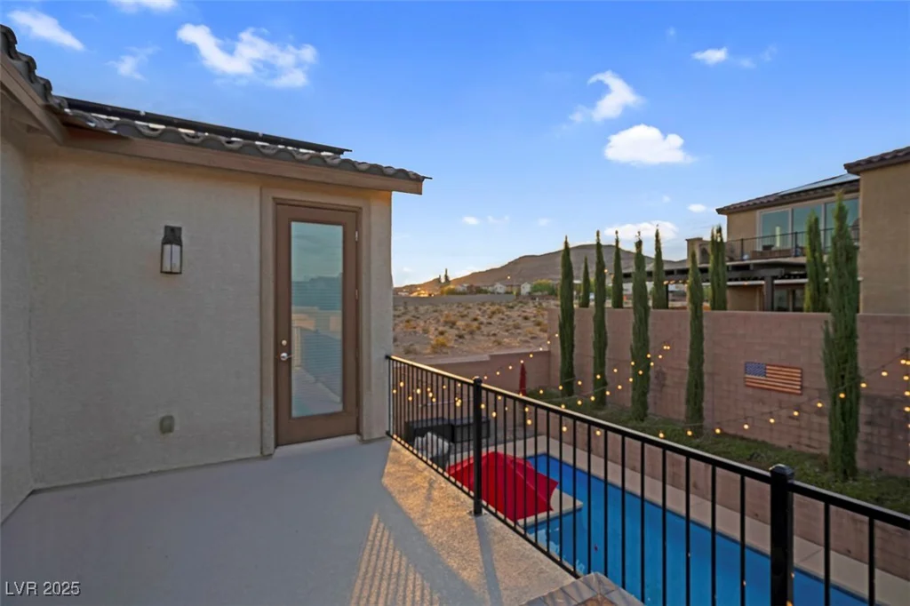 9654 Starfish Reef, Las Vegas, NV 89178