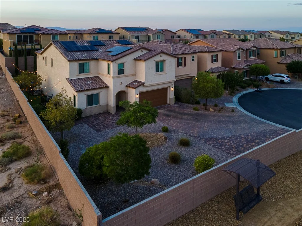 9654 Starfish Reef, Las Vegas, NV 89178