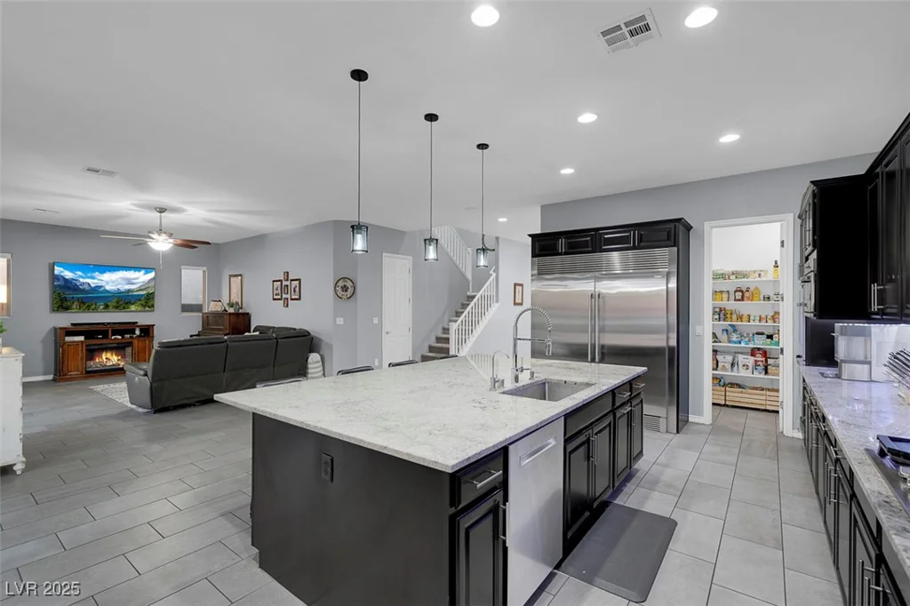 9654 Starfish Reef, Las Vegas, NV 89178