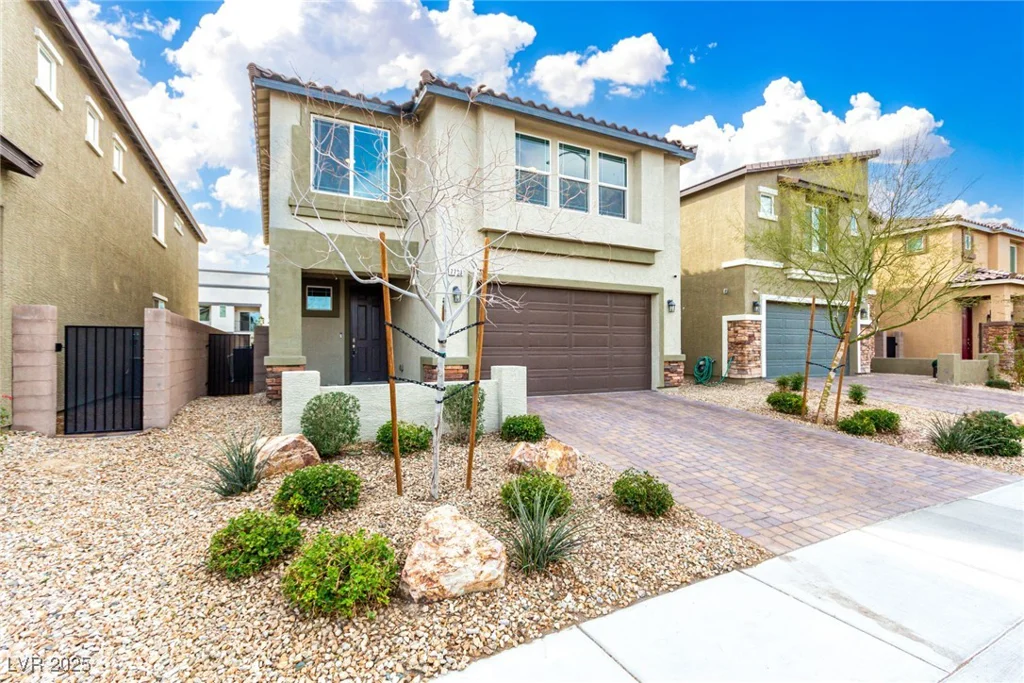 7733 Rosebark Cliffs, North Las Vegas, NV 89084