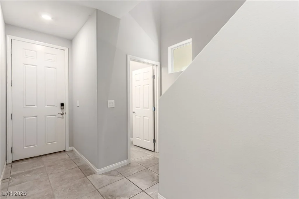 7733 Rosebark Cliffs, North Las Vegas, NV 89084