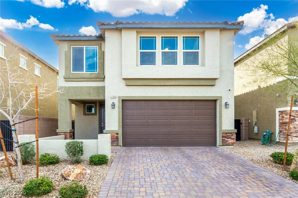 7733 Rosebark Cliffs, North Las Vegas, NV 89084