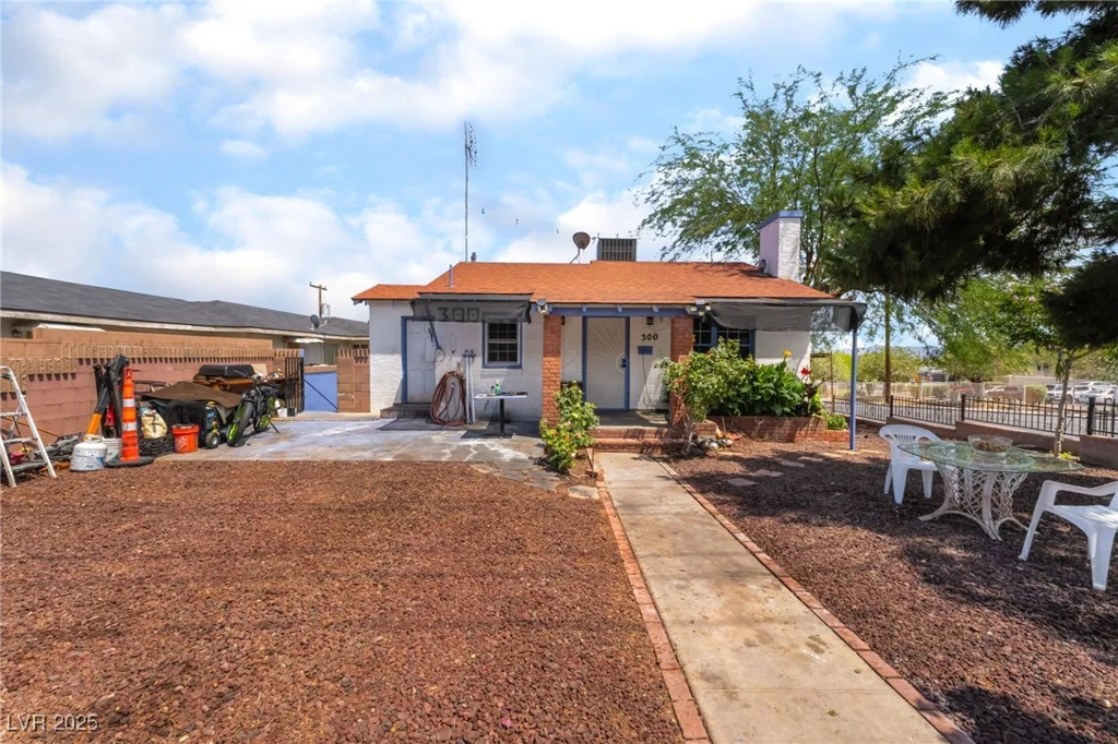 300 14th, Las Vegas, NV 89101