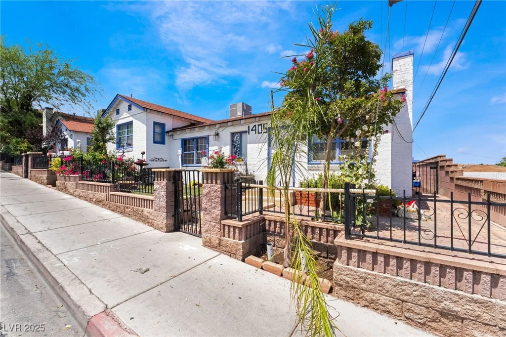 300 14th, Las Vegas, NV 89101