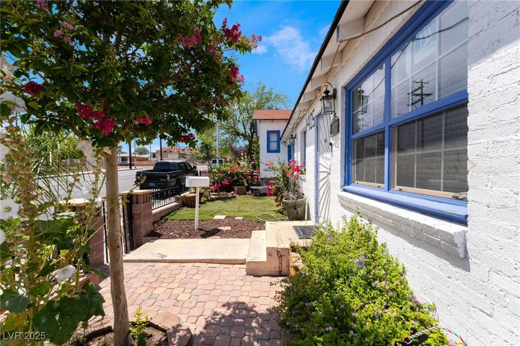 300 14th, Las Vegas, NV 89101
