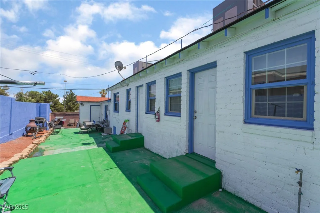 300 14th, Las Vegas, NV 89101