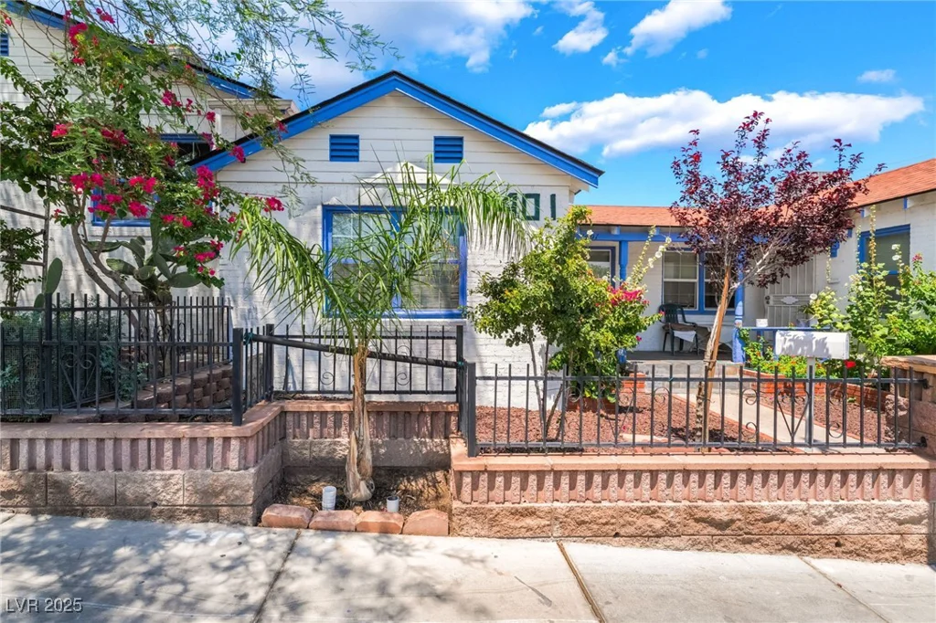 300 14th, Las Vegas, NV 89101