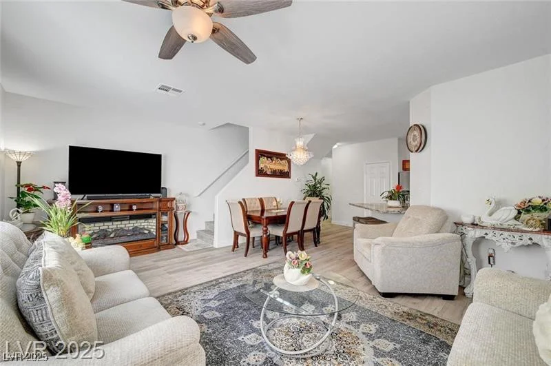 6320 Desert Leaf, North Las Vegas, NV 89081