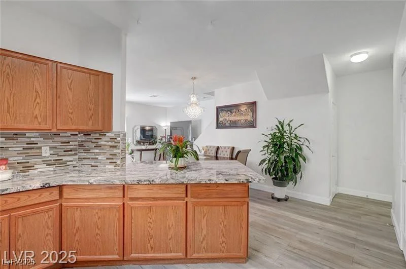 6320 Desert Leaf, North Las Vegas, NV 89081