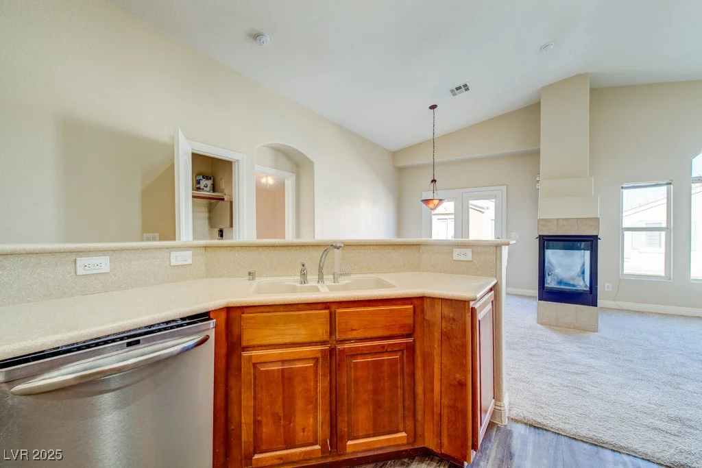 8717 Tom Noon, Las Vegas, NV 89178