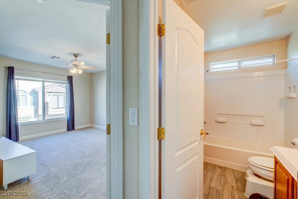 8717 Tom Noon, Las Vegas, NV 89178