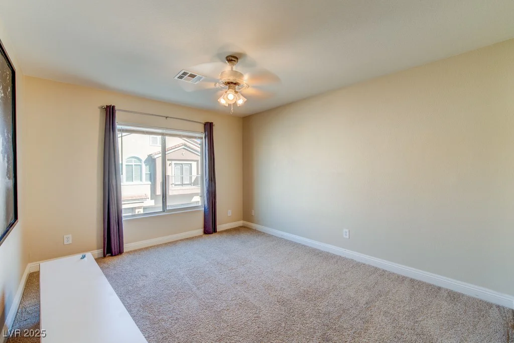 8717 Tom Noon, Las Vegas, NV 89178