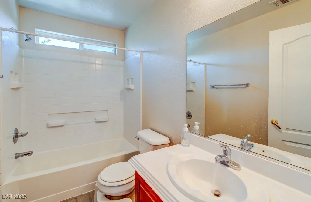 8717 Tom Noon, Las Vegas, NV 89178