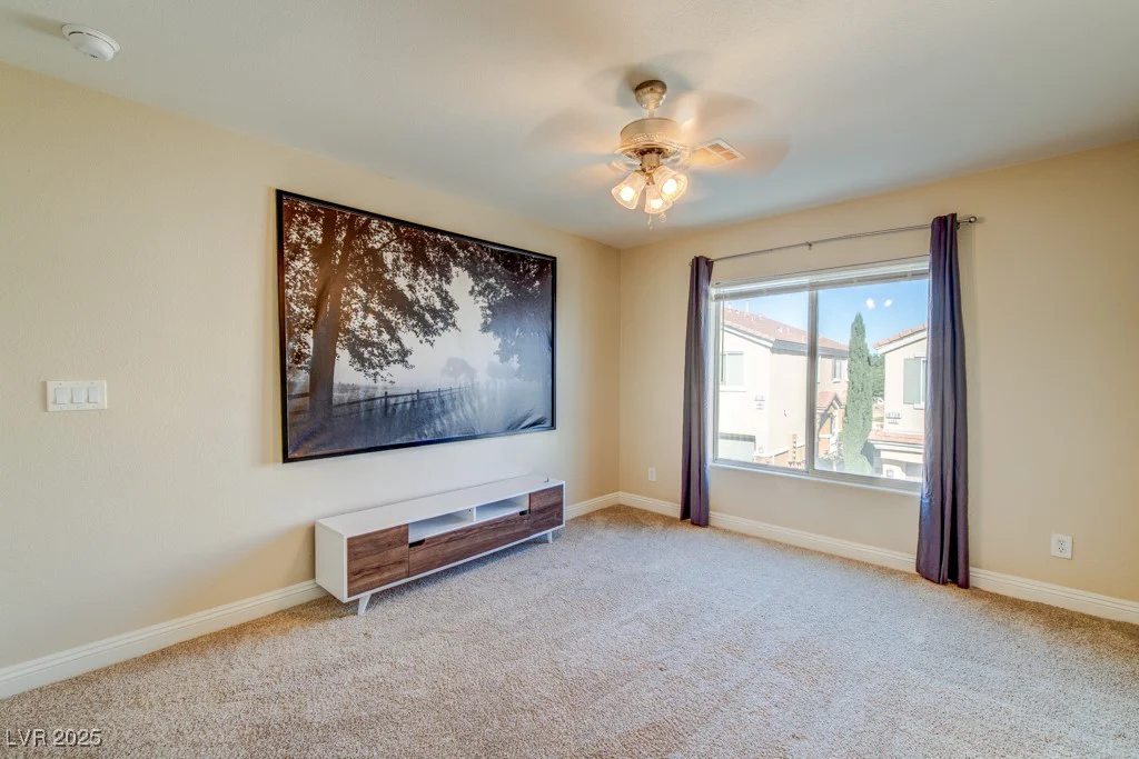 8717 Tom Noon, Las Vegas, NV 89178