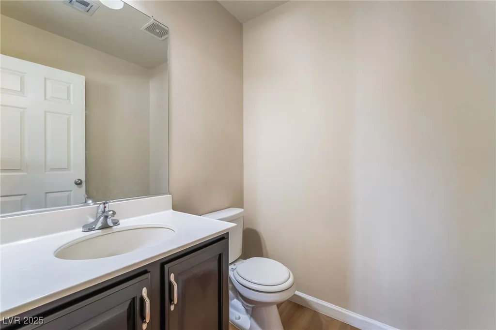 5586 Golden Leaf, Las Vegas, NV 89122