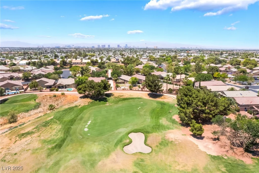 5586 Golden Leaf, Las Vegas, NV 89122